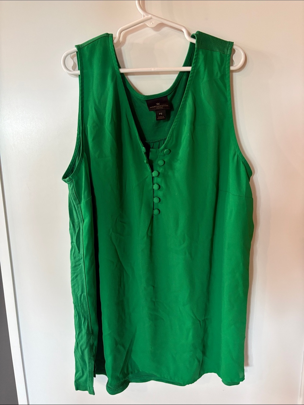 Ann Taylor Emerald Green Sleeveless Button-Front Camisole